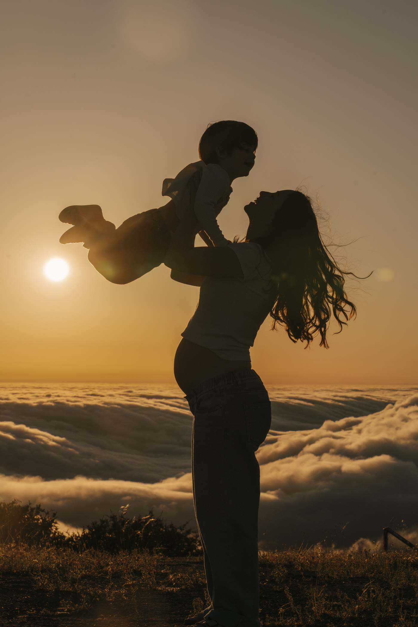 Bay Area maternity photographer — mother silhouette at golden hour